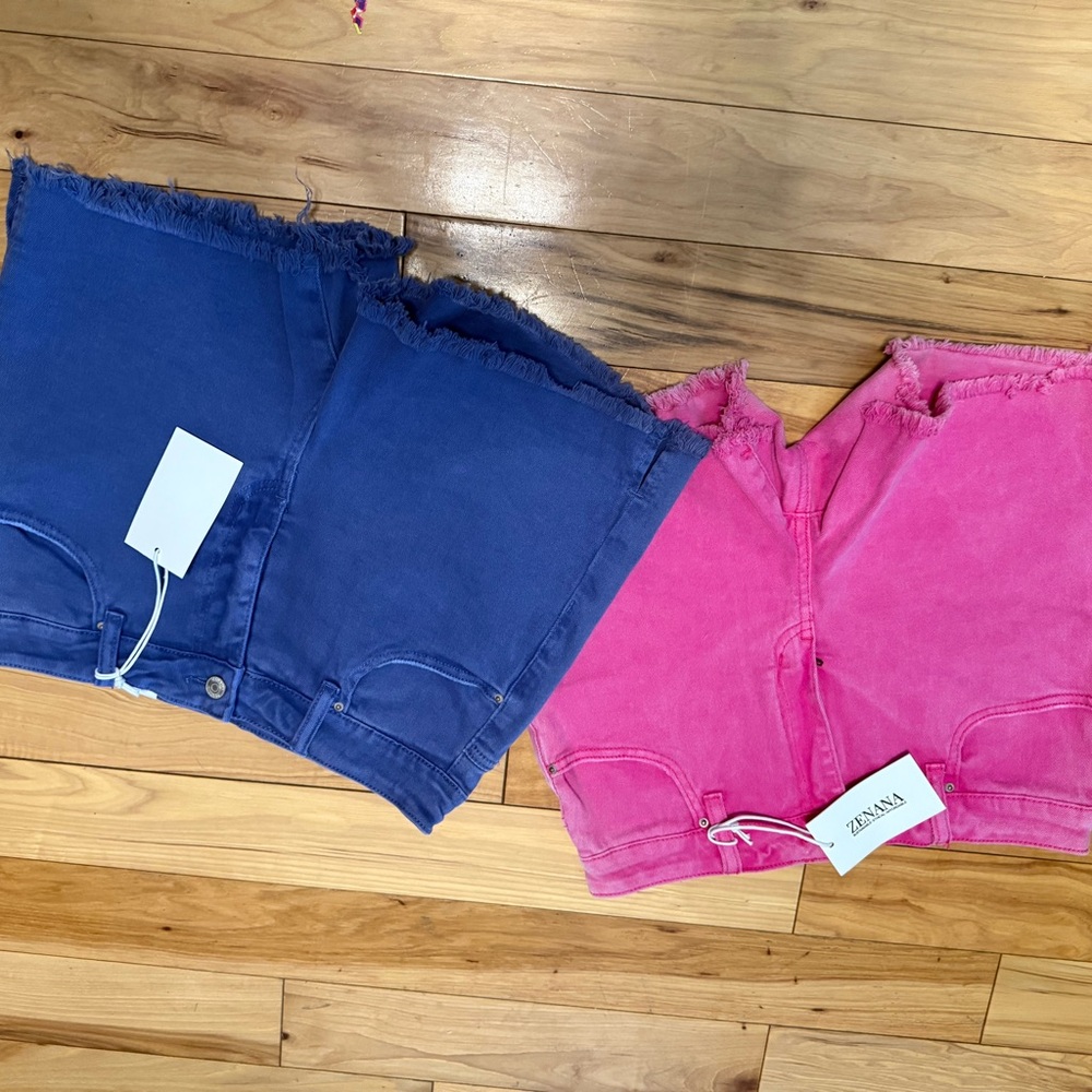 Zenana Outfitters High-Waist Frayed Hem Jean Shorts - Blue & Pink